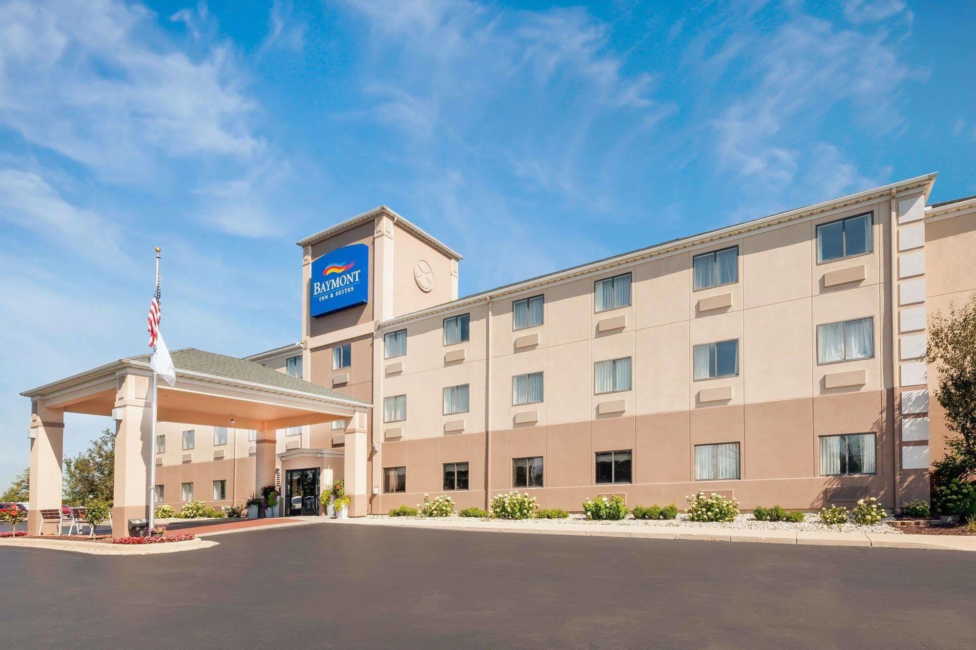 Baymont By Wyndham Chelsea Hotel Exterior photo